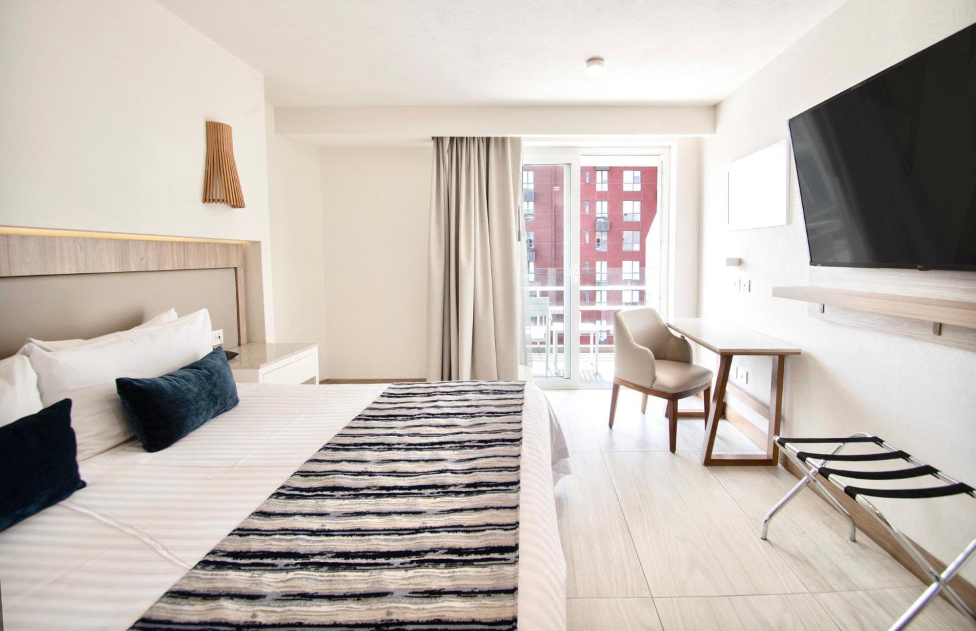 Hotel Velvet Plaza Guadalajara Eksteriør billede