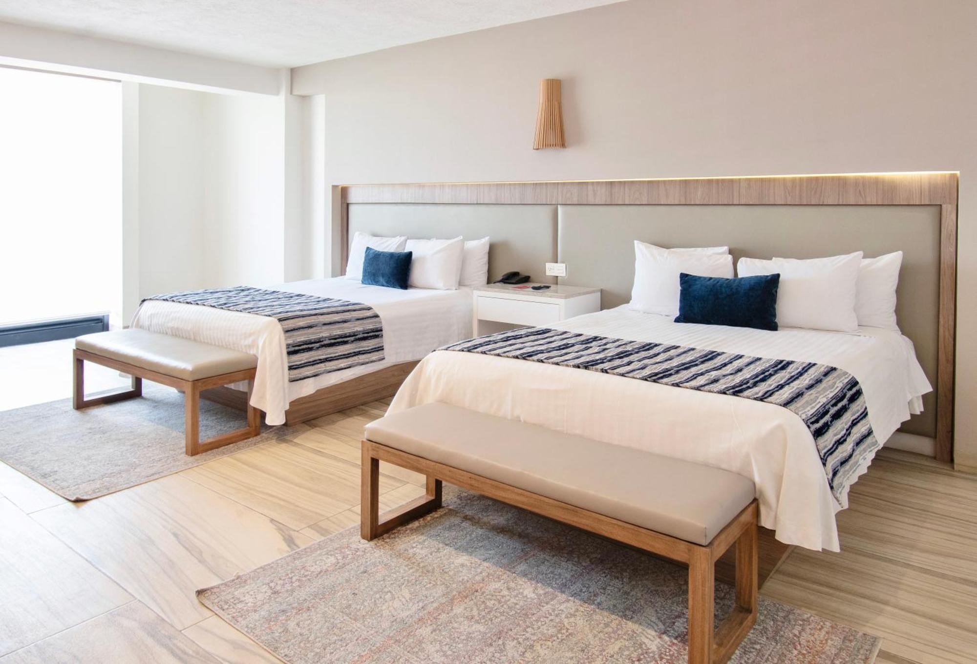 Hotel Velvet Plaza Guadalajara Eksteriør billede