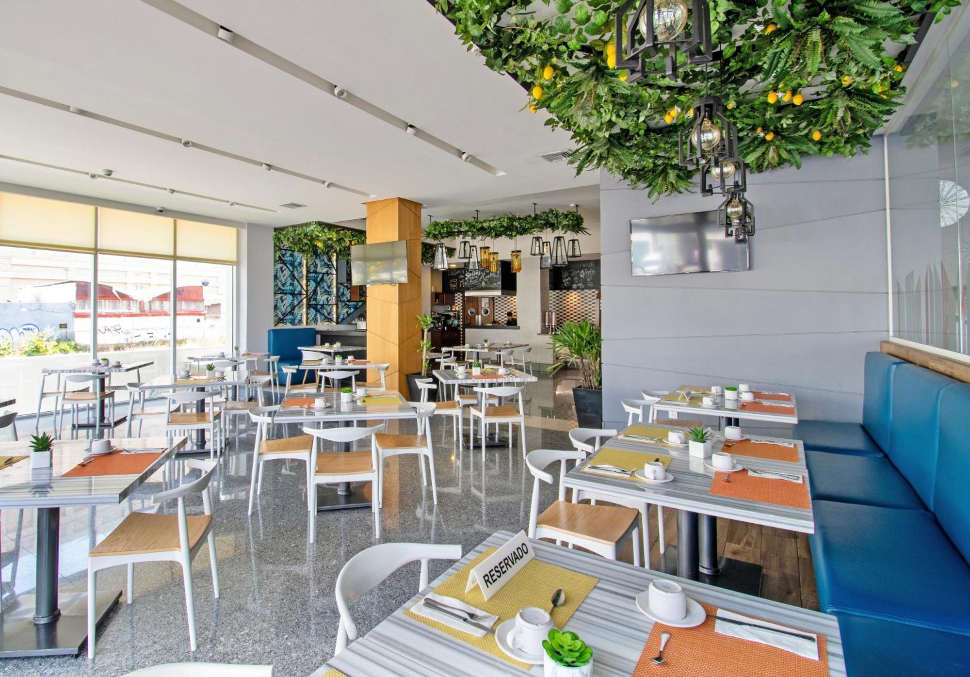 Hotel Velvet Plaza Guadalajara Eksteriør billede